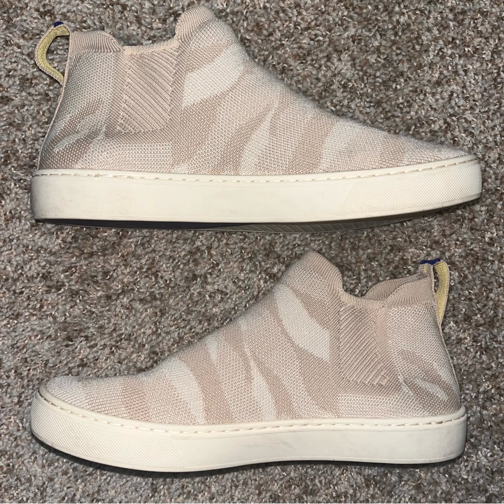 Cole Haan Chelsea Boots, tan camo color